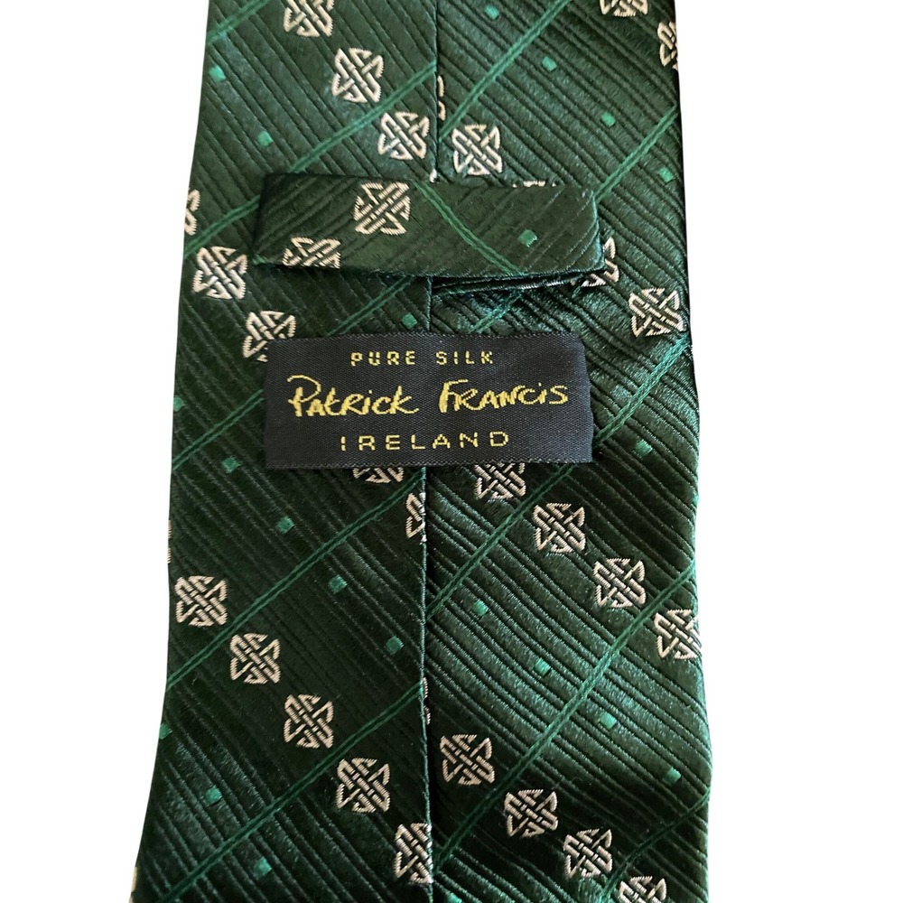 Patrick Francis Ireland‎ Mens Green Pure Silk Celtic Knot Geometric Necktie Tie